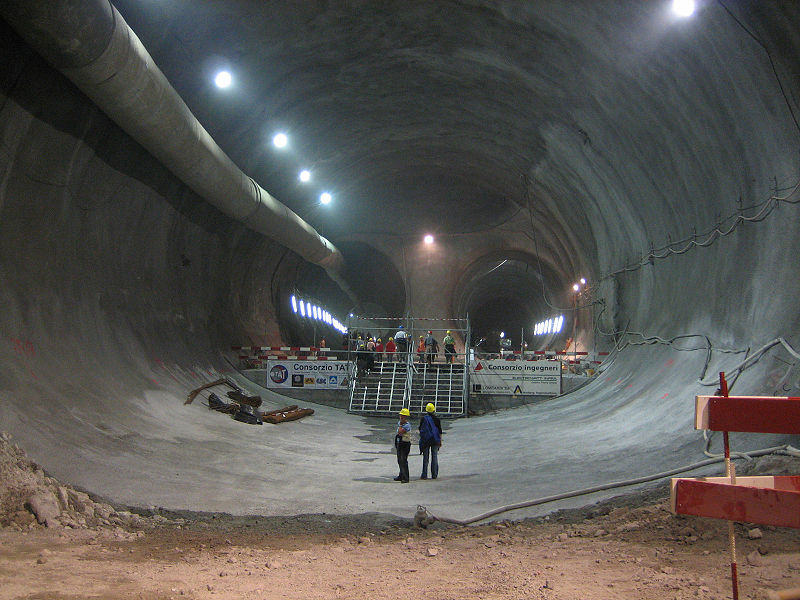Fot. Wikipedia: http://de.wikipedia.org/wiki/Gotthard-Basistunnel
